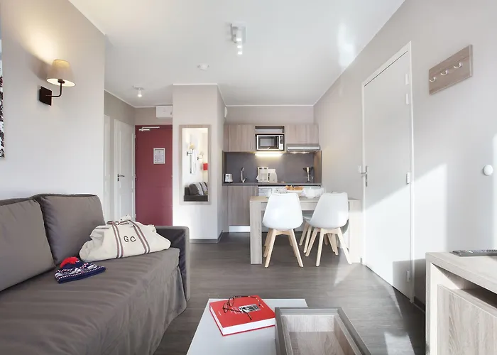 Odalys Le Village De Praroustan 4*