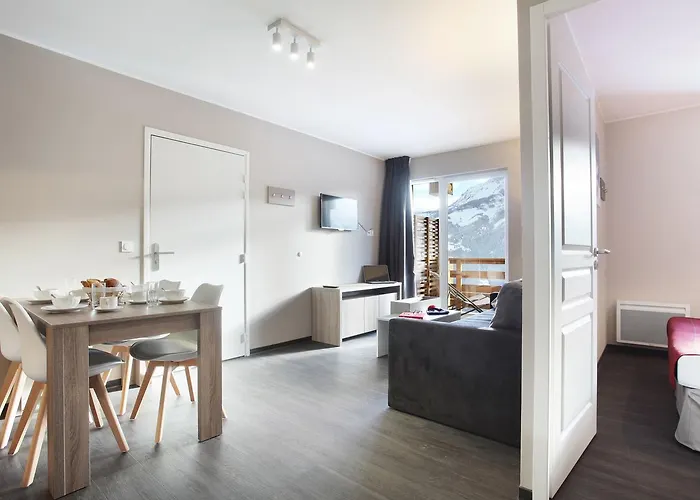 Odalys Le Village De Praroustan Hotel apartamentowy 4*