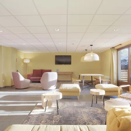 Odalys Le Village De Praroustan Aparthotel 4*