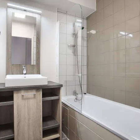 Odalys Le Village De Praroustan Aparthotel 4*