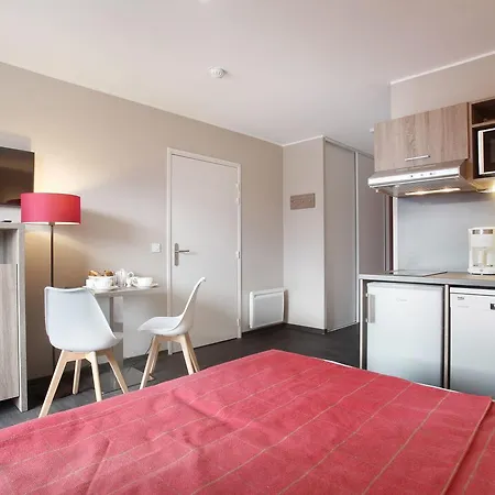 公寓式酒店 Odalys Le Village De Praroustan 4*