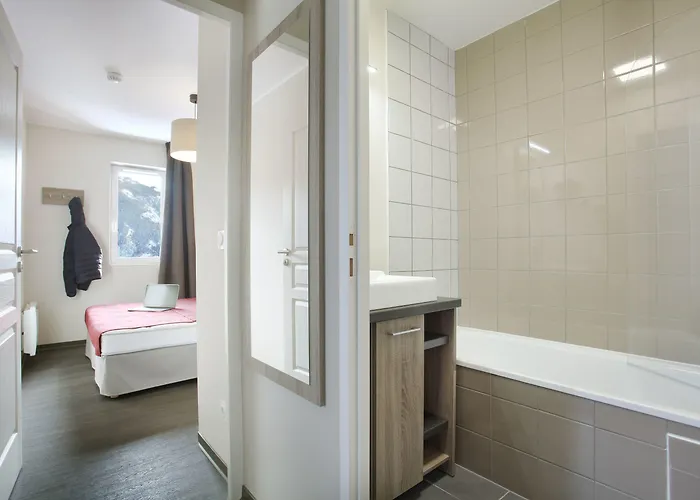 Lägenhetshotell Odalys Le Village De Praroustan 4*