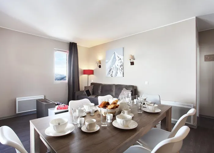 Odalys Le Village De Praroustan 4*