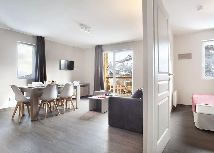 Odalys Le Village De Praroustan Aparthotel Pra Loup